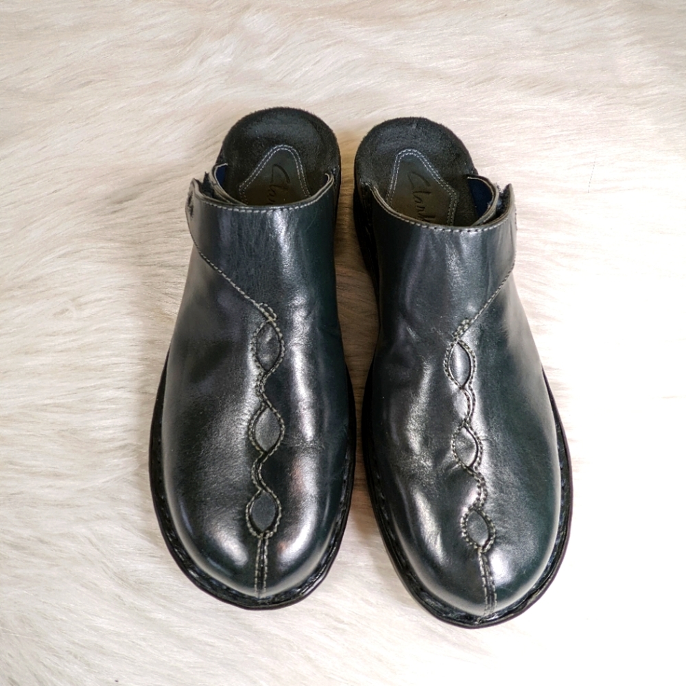 Clarks Dark Green Leather Mules Slides